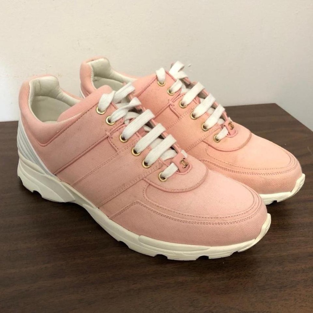 Authentic Chanel Pink Sneakers 16C Coco Cuba Collection Size 40.5